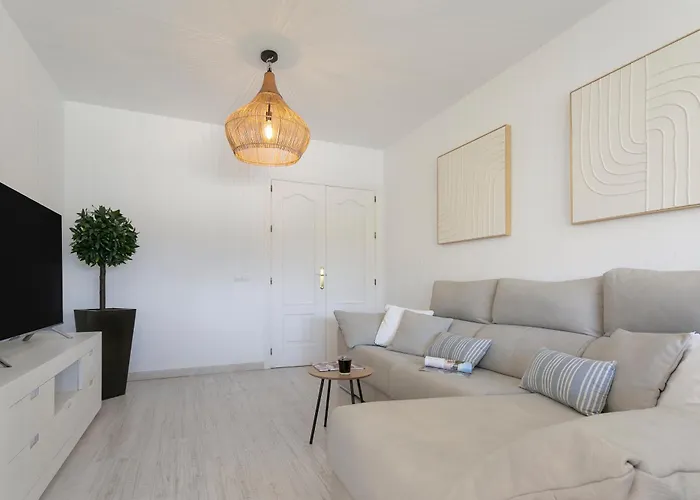 Sunstay Costa Lago Flat III Torremolinos