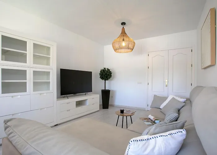 Sunstay Costa Lago Flat III Torremolinos