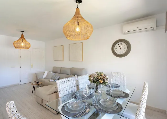 Sunstay Costa Lago Flat III Torremolinos